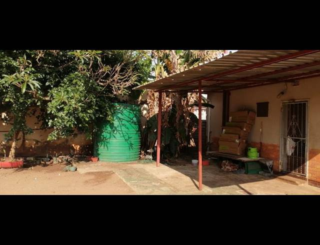 3 BEDROOM HOUSE FOR SALE IN RUSTENBURG EAST